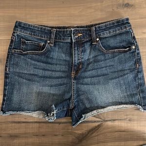 GAP High-Rise Cut Off Shorts - Stretch